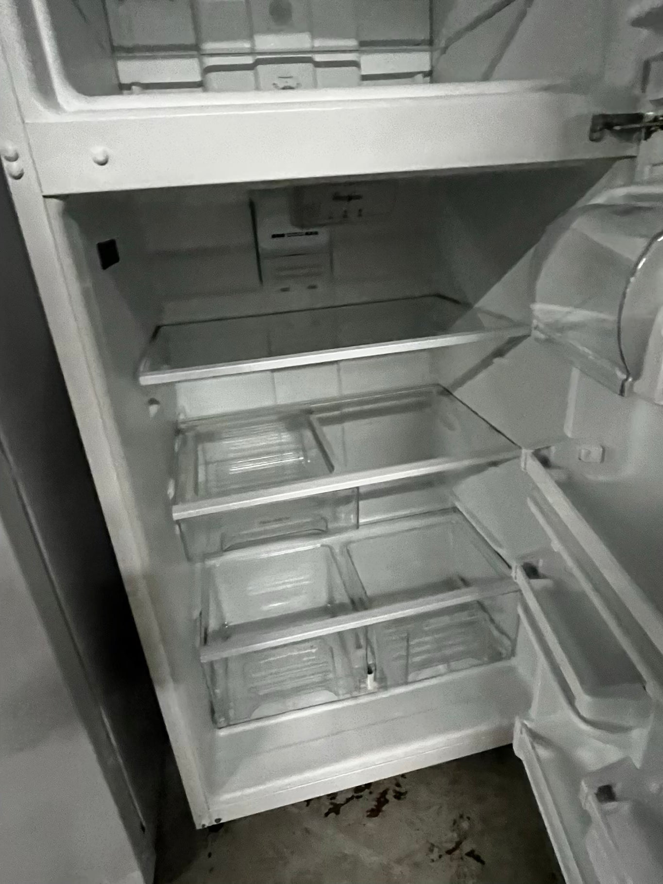 *Whirlpool top freezer refrigerator in white 30” used - refurbished #RF7312TB