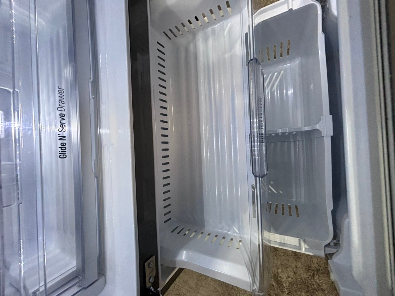 >*special price 💥LG instaview door-in door French door Refrigerator counter (ice maker & water doesn’t work) doesn’t affect on the others functions.   used-refurbished #KLCVF14B