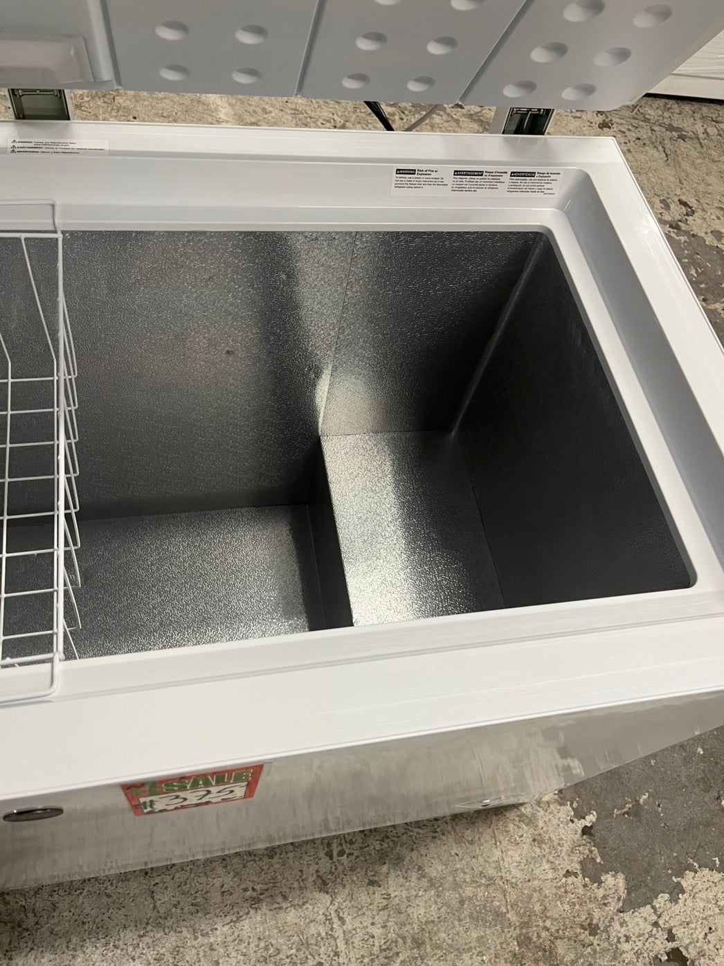 🎁🎄Holiday Sale‼️ GE® ENERGY STAR® 10.6 Cu. Ft. Manual Defrost Chest Freezer  white #CH108CVB