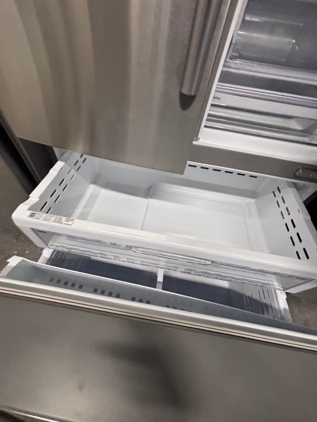 >* used-Refurbished samsung 36”w x69h x 29 depth refrigerator stainless steel w/ice & water dispenser 36 “ #FDSS73B