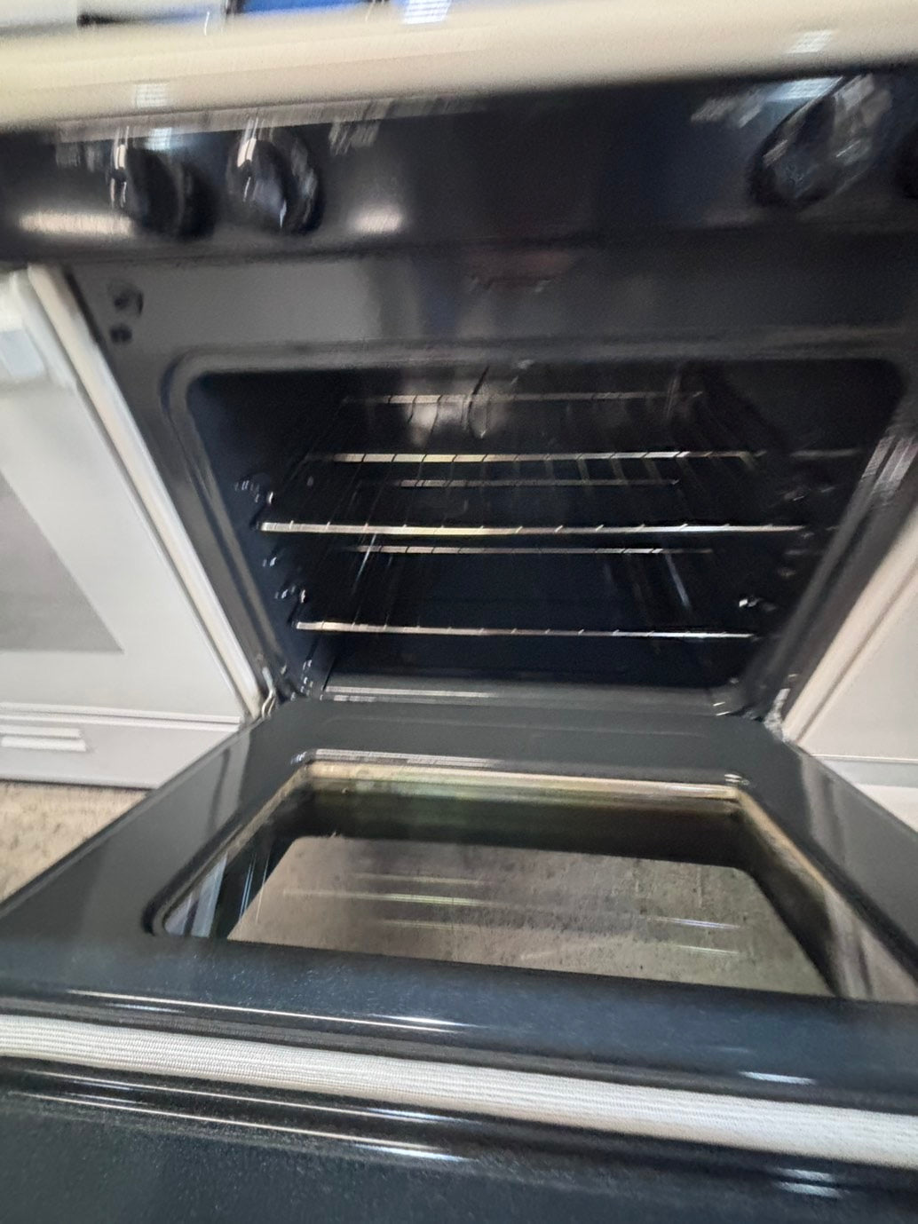 >special 🔥Kenmore Gas range 4 burner bake broil Hi/Lo self clean in off white & black used-Refurbished 30” #GHPZ4B