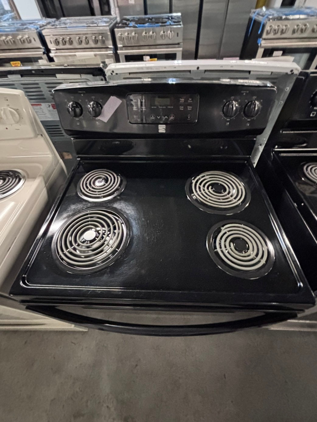 >frigidaire   stainless steel & black electric coil top range coil 220v bake /Broil 4 burner used-Refurbished  great condition 30" #FH15Z1B