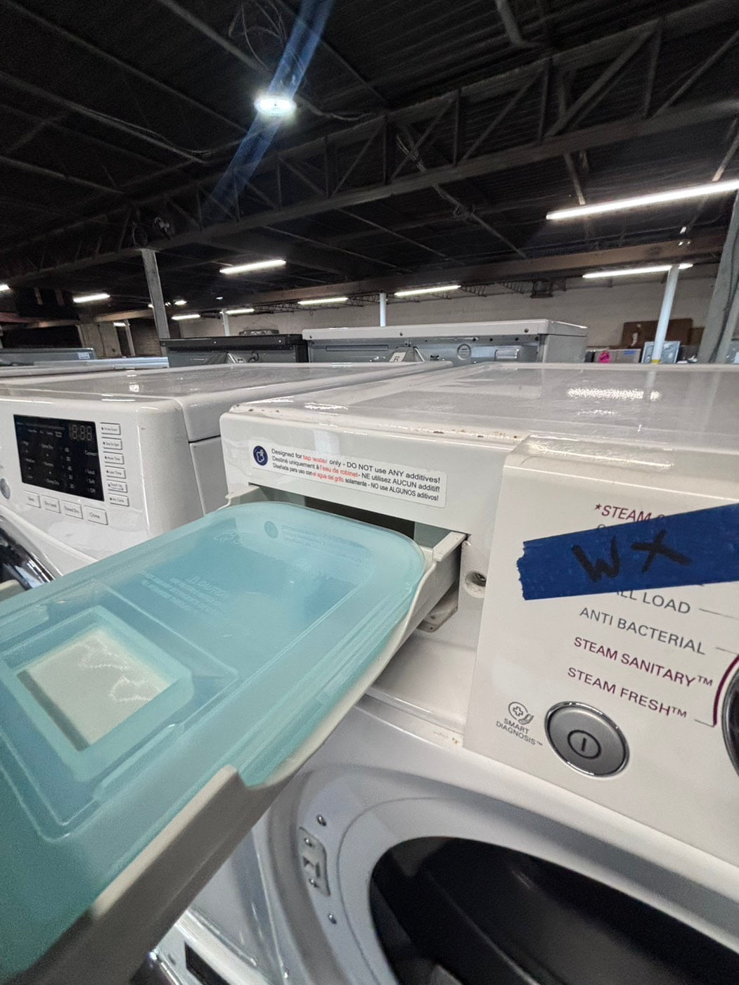 } LG washer & dryer set large capacity,electric 220v front load stackable or side by side - sensor dry , working 💯 with warranty ! in white color used,refurbished #LGHG74SET