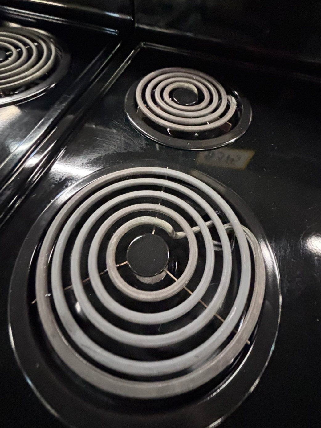 }kenmore  stainless steel & black electric coil top range coil 220v bake /Broil 4 burner used-Refurbished  great condition 30" #FH221Z1B