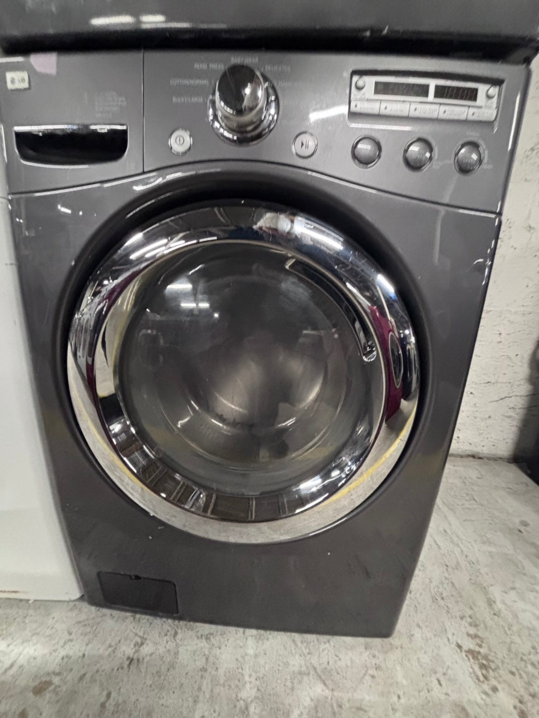 >💥LG washer 4.0 cu ft & dryer 7.5 cu ft set electric 220v front load stackable or side by side - sensor dry He in gray used-refurbished #WDHL44B