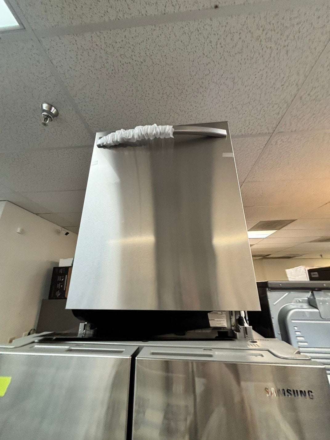 🎁Christmas sale🎄🎅 | Samsung  kitchen combo / furnished Refrigerator counter-depth ,gas range, New microwave and dishwasher -💥4 appliances💥#RFGSDW90L