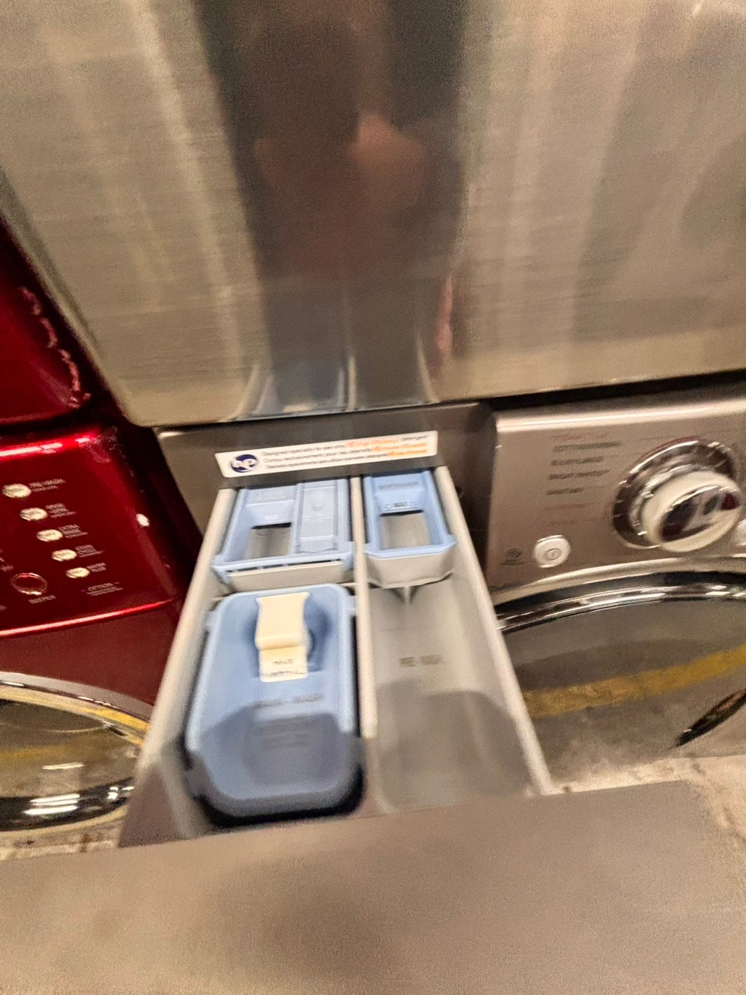 >special 🔥LG GAS  washer large capacity& dryer steam set front load stackable or side by side gray 27” in used-Refurbished #FWP33BSET