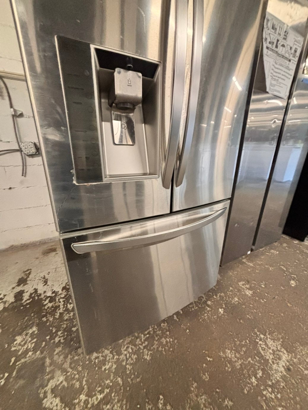 >LG  French door Refrigerator full size  stainless steel w/ ice water dispenser great condition 36" used-refurbished #KVT33ZB