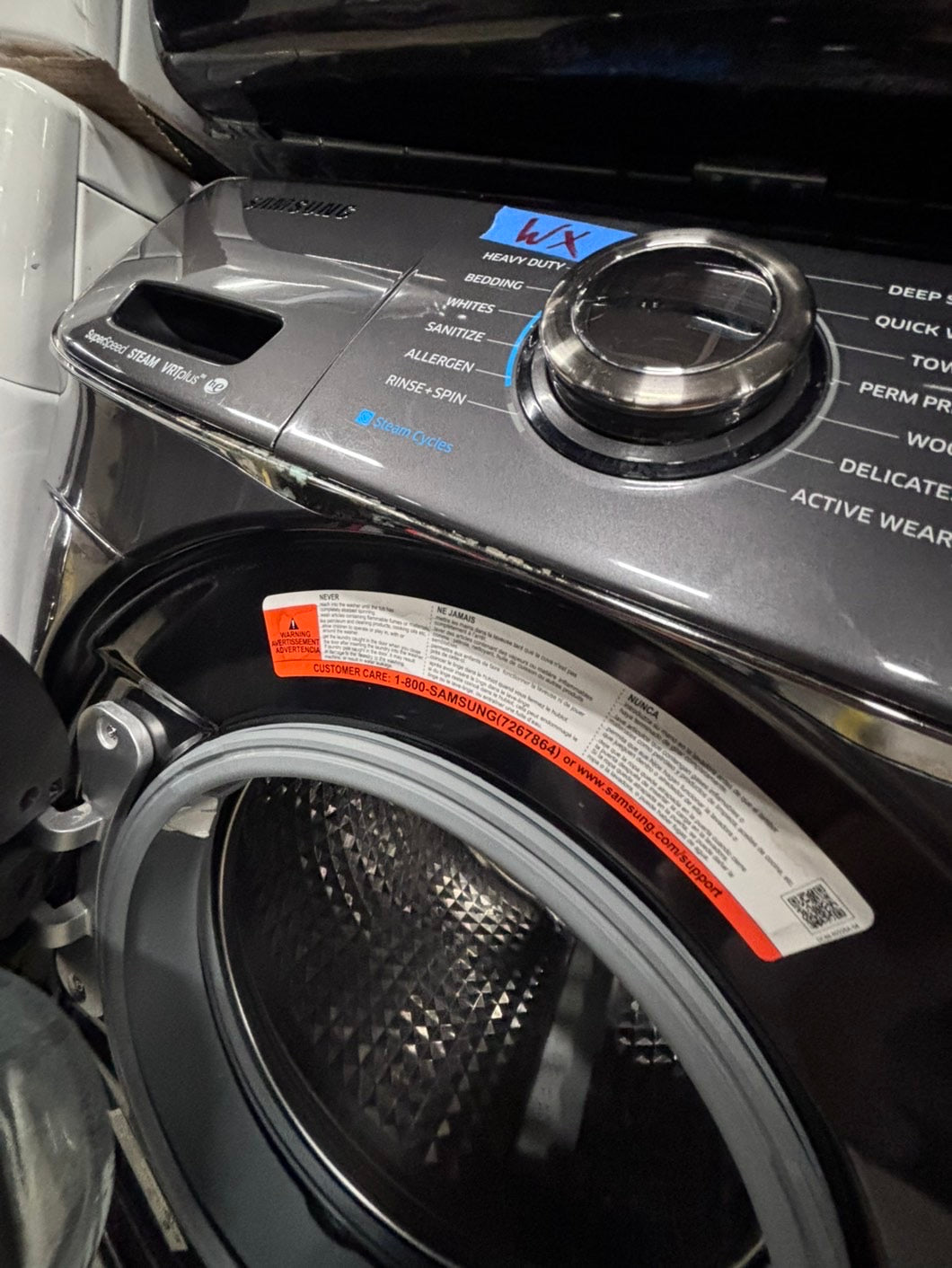 >samsung  front load washer 4.5 cu ft & dryer 7.5 cu ft set electric 220v front load stackable or side by side - sensor dry He in dark gray   #WDKS1B