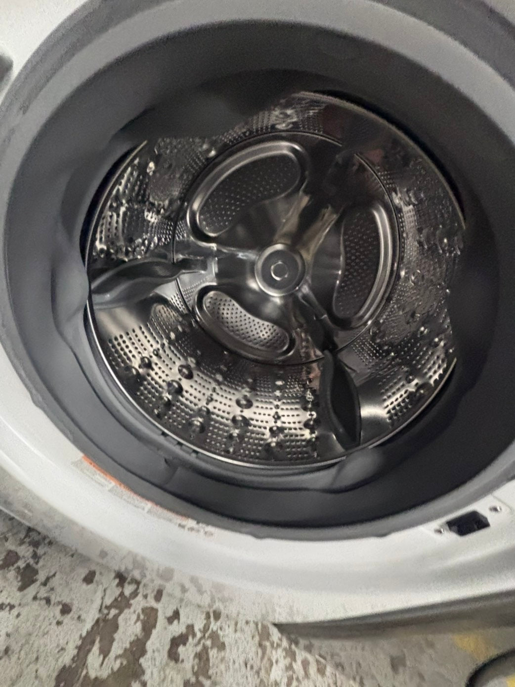 >*LG washer large capacity & dryer set electric 220v front load stackable or side by side - sensor dry in white #WLYT6BSET