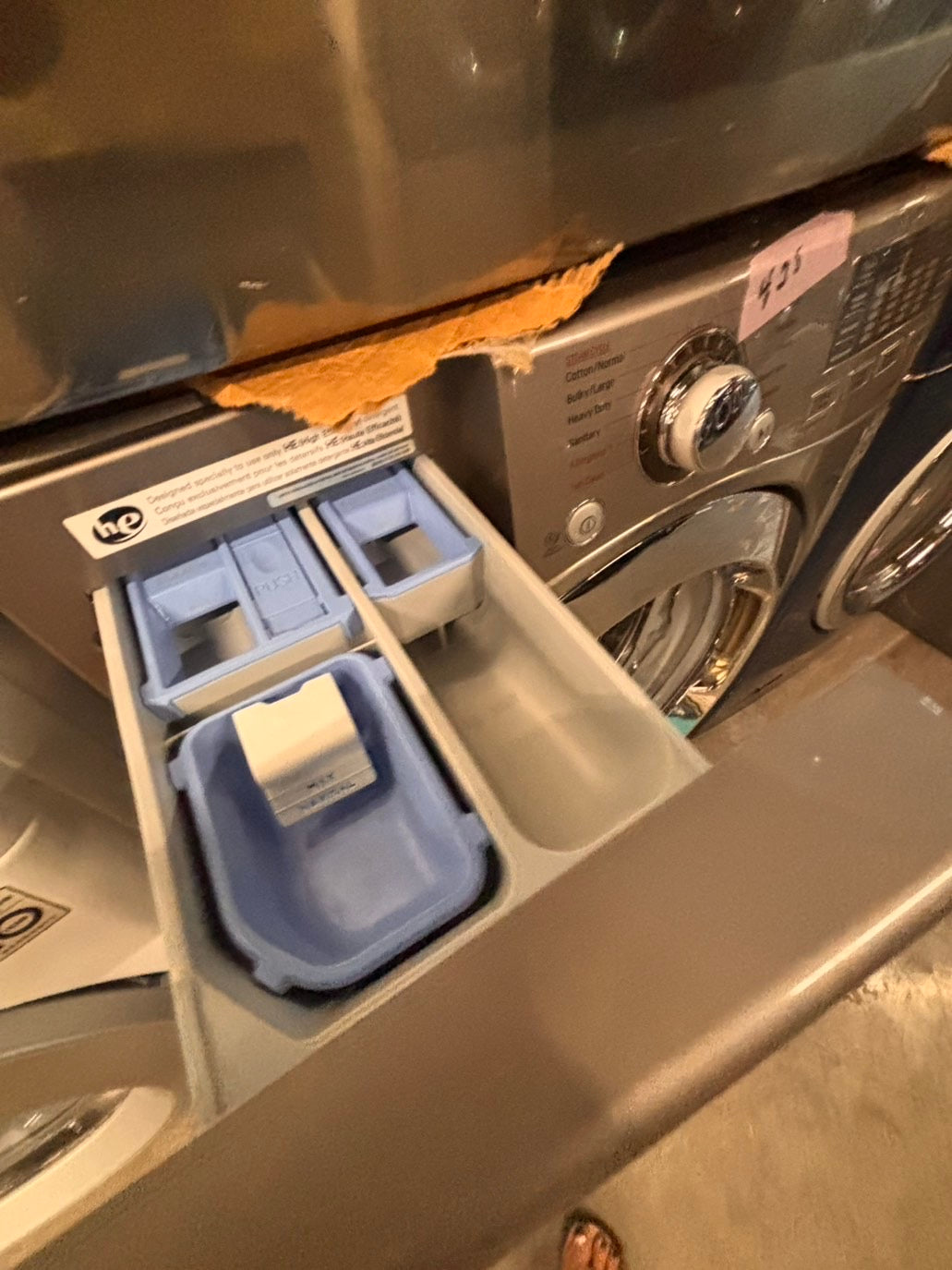 >*Used-great conditions refurbished LG steam washer 4.5cu ft & electric steam dryer 7.5 cu ft large capacity set electric 220v front load stackable or side by side - sensor dry He in silver-gray  #W9PU6SET