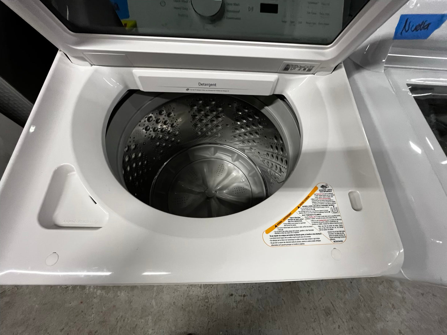 Open Box 📦 scratch & dent - LG High Efficiency 4.8 cu. ft. Mega Capacity Smart Top Load Washer with 4-Way® Agitator, EasyUnload™ & AI Sensing Stock number #WM339AB
