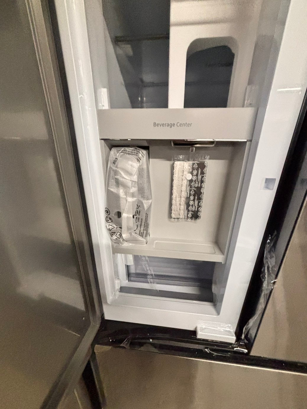 >special🎈new open box Mega Capacity Standard Depth 3-Door French Door Refrigerator in Stainless Steel 
#RSS334B 36” in
