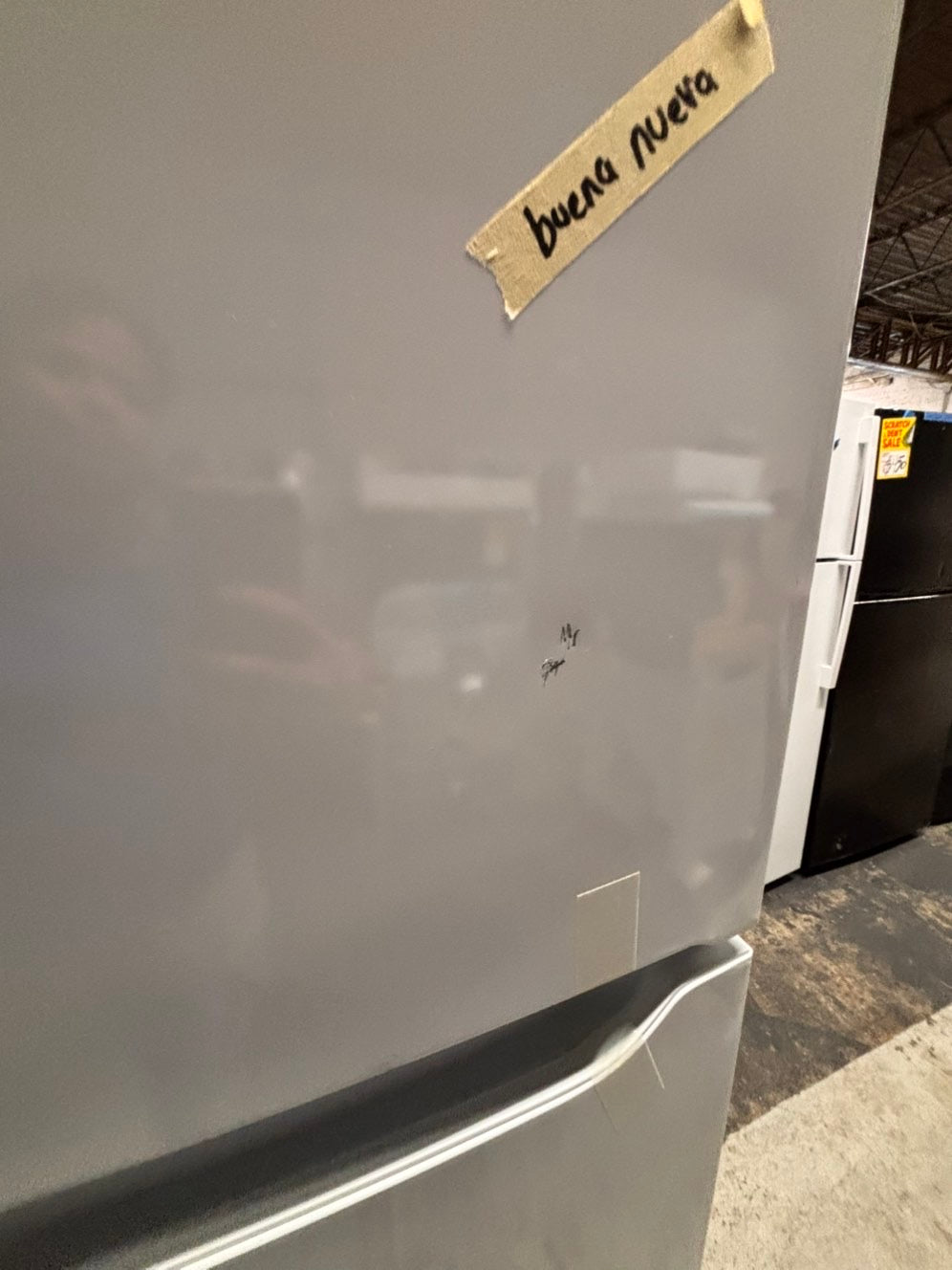 >Open box 📦 New scratch & dent Frigidaire 30” in. Top Freezer Refrigerator in white color  #RSD55B