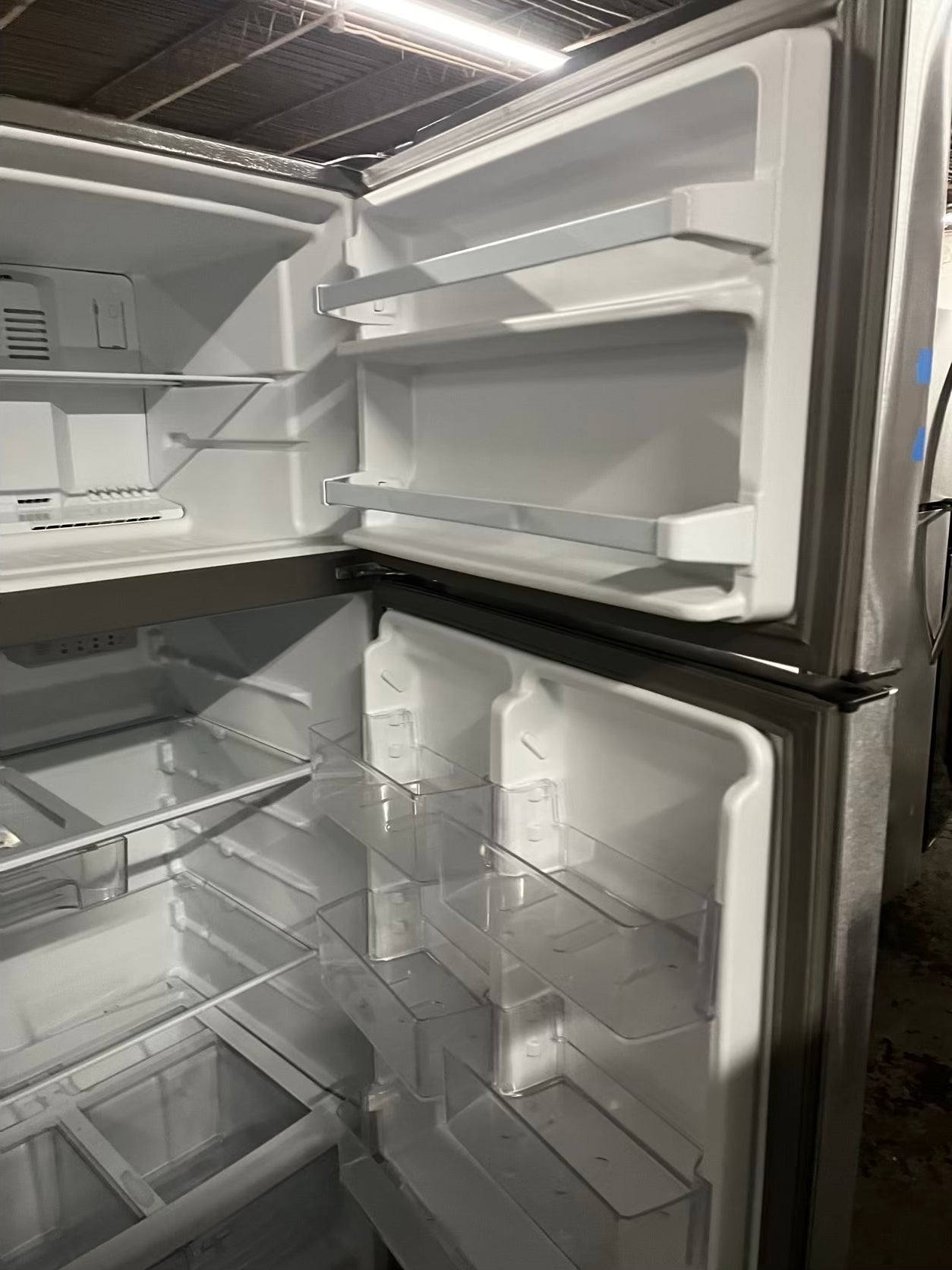 Whirlpool 28”top freezer refrigerator stainless steel 28" counter depth #RF394678B