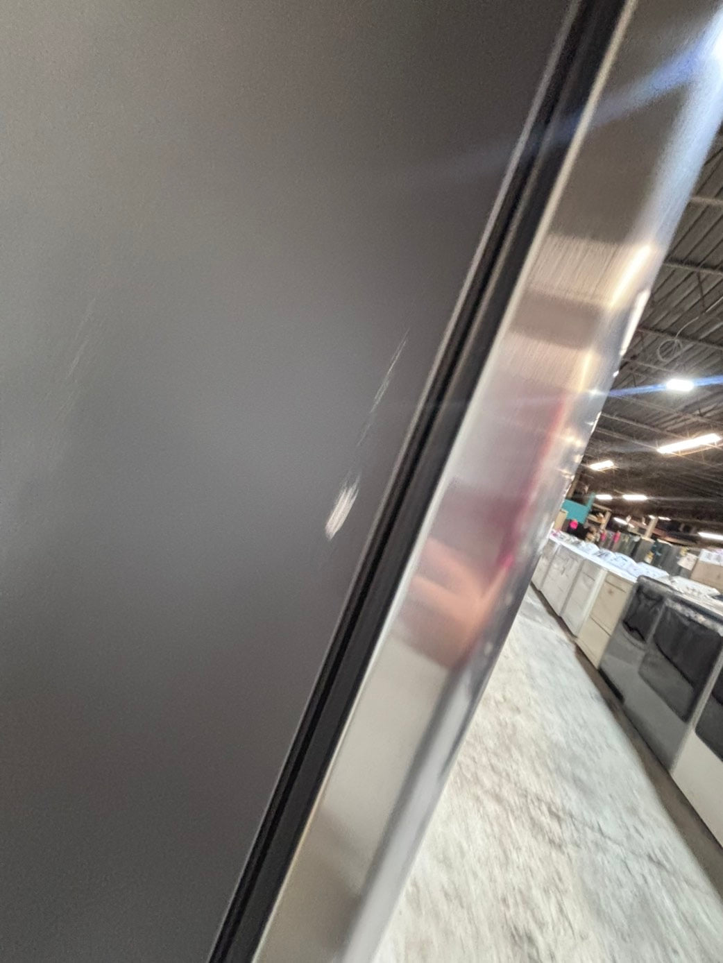 >>36” GE side by side Refrigerator and freezer stainless steel w/ice water dispenser 36” #AR243B