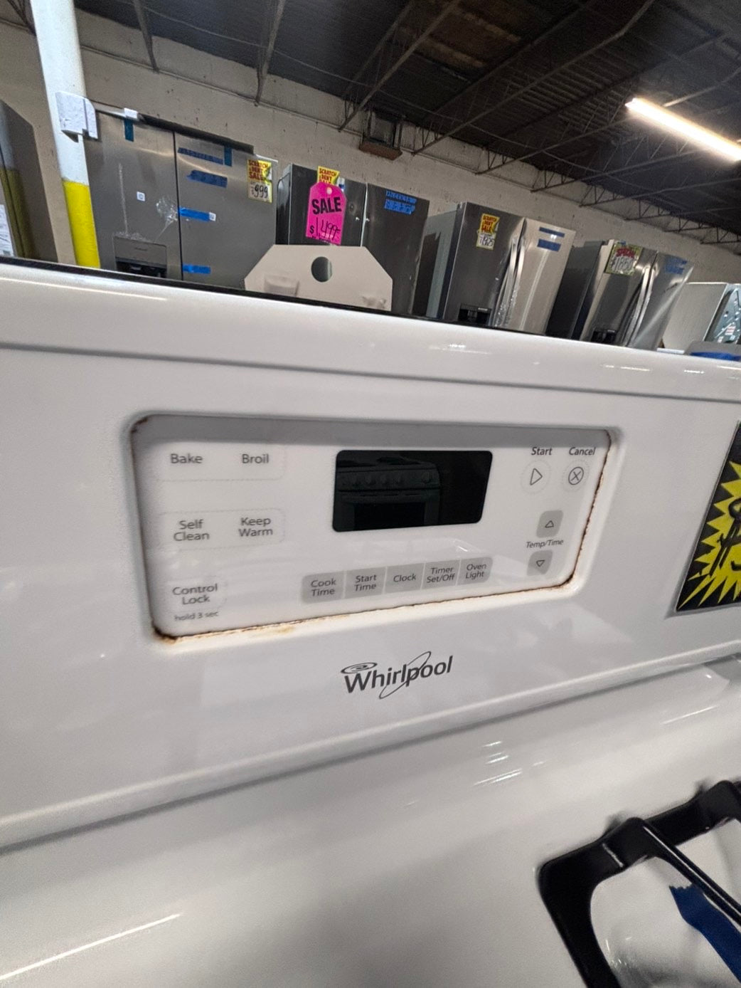>whirlpool Gas range 4 burner bake broil Hi/Lo self clean in  white used-Refurbished 30” #WG3PR2B