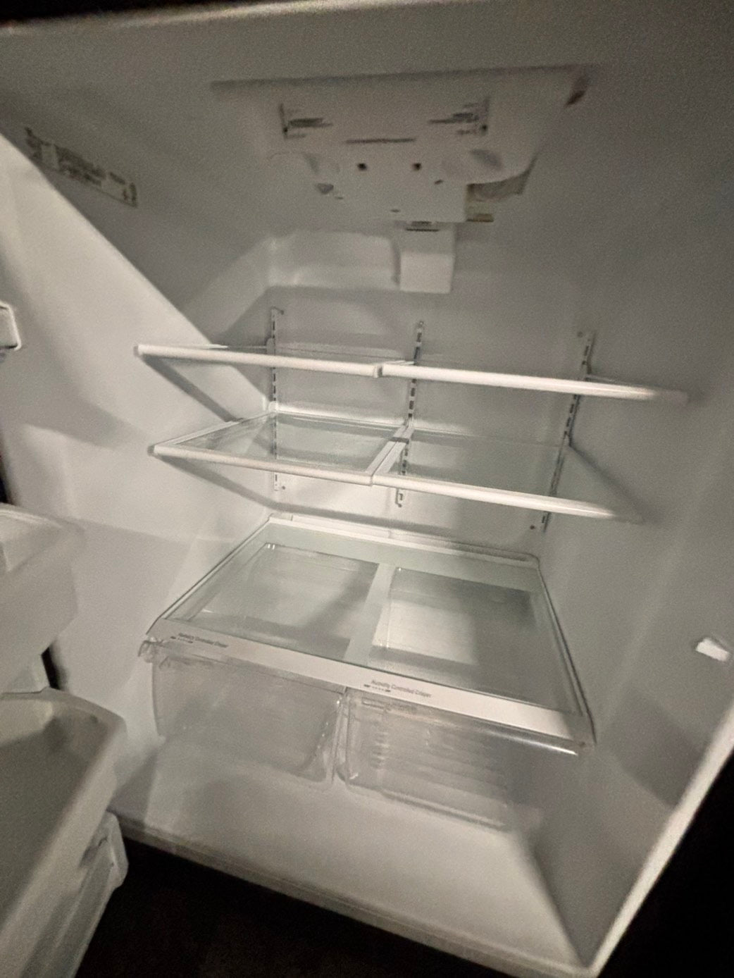 >Special🎈Whirlpool 33” Top freezer fridge with ice maker inside in black  color               used-refurbished #RFW513B