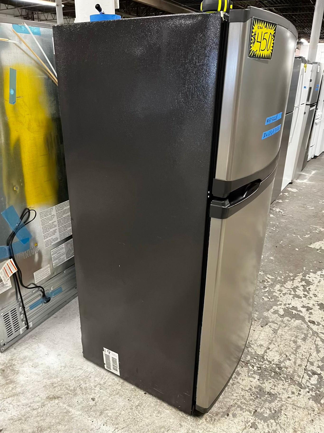 * Kenmore Elite  top freezer refrigerator slate w/ice maker 30" #RF4222B