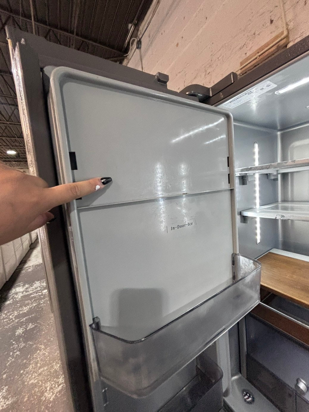 >*kitchen Aid French door Refrigerator counter depth stainless steel w/ ice water dispenser great condition 36"    (👀missing shelf on the door)  used-refurbished #KAF1424B