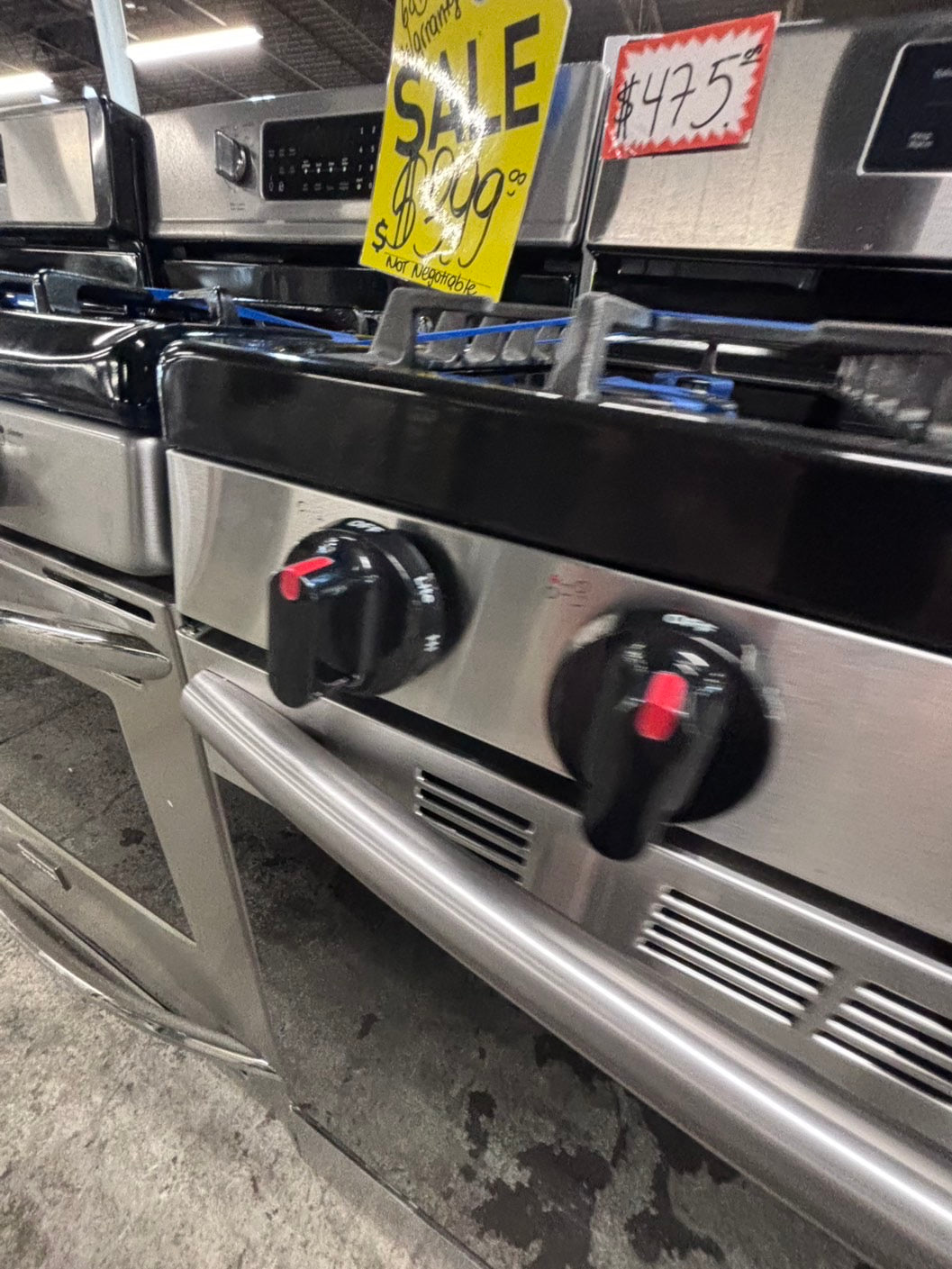 >*samsung Gas range 5 burner convection oven bake ,broil Hi/Lo self clean in stainless steel used-Refurbished 30” #SSY46B