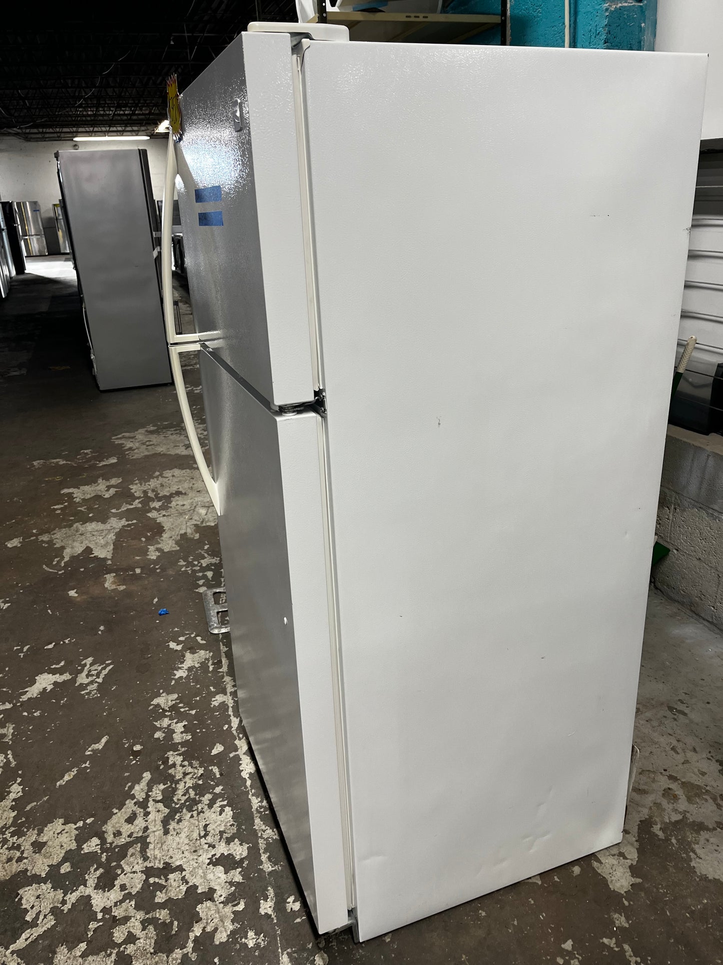 Kenmore top freezer refrigerator in white used refurbished 30” #RF99478B