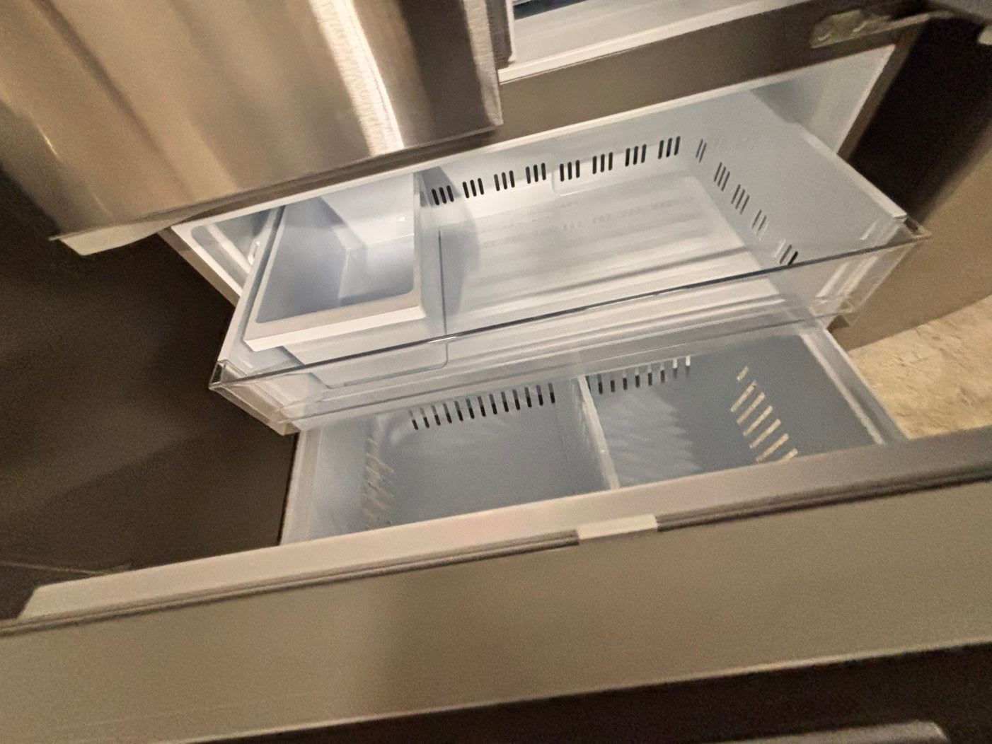 > LG new open box 📦 costumer return 27 cu. ft. SMART Counter Depth MAX French Door Refrigerator with Ice and Water inside ADA Comp in PrintProof Stainless Steel #RLIOAB