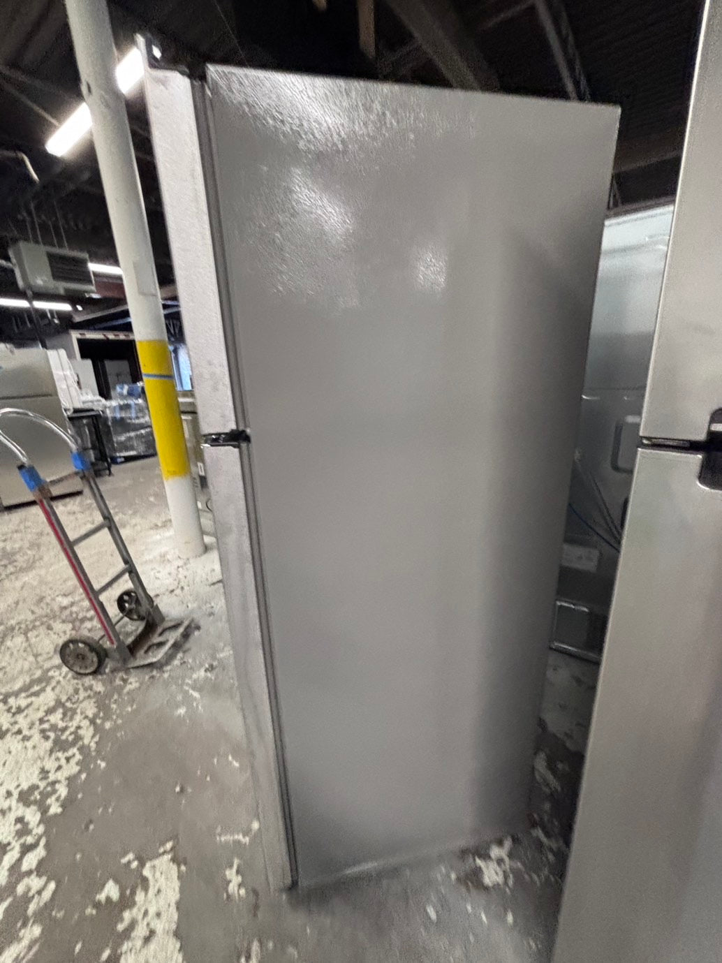 >*28” whirlpool top freezer fridge with ice 🧊 maker inside stainless steel  used-refurbished #FFQW3RB