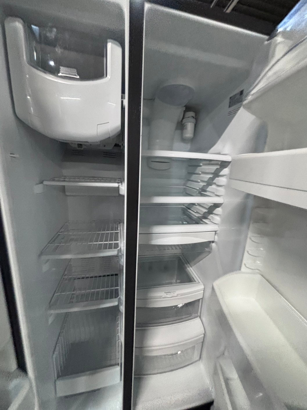 >*36” x 69h GE side by side Refrigerator and freezer stainless steel w/ice water dispenser 36” #AR29A3B