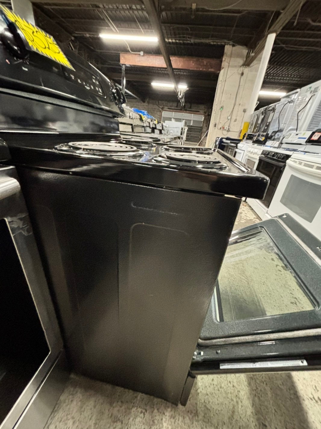 GE coils electric range 220v 4 burner coil Refurbished  bake Broil self clean in black 30" #RE8942JB-TR