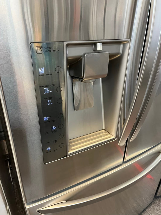 Used | Refurbished LG french door refrigerator stainless steel w/ice water dispenser 36" #RF504DL