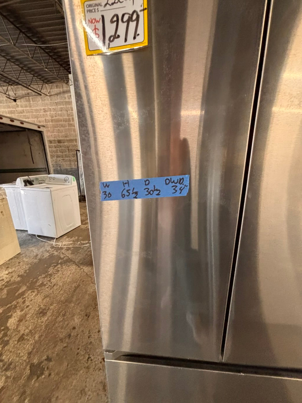 }}Samsung - 30” x 65.1/2 heigth x 30.1/5 depth. 22 cu. ft. 3-Door French Door Refrigerator w ice 🧊 maker inside - Stainless Steel #R22T5TPB