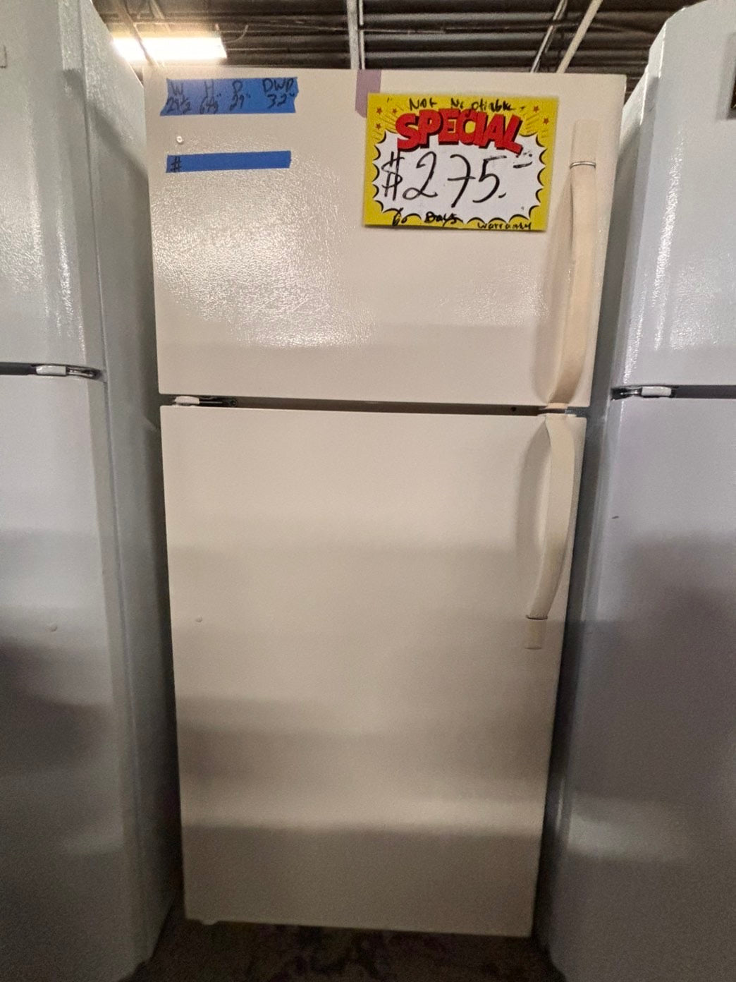 >sale🎈frigidaire 29” 17cu.ft -top freezer refrigerator off white color   -used refurbished 30” #TY22RB