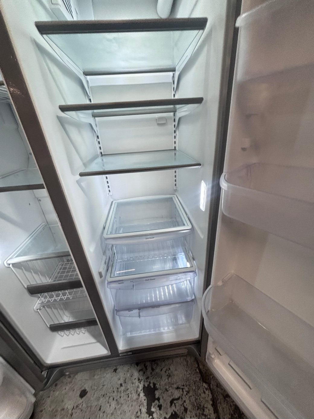 } sale🎈36”x 68.1/2 “Frigidaire side by side fridge counter depth fridge with ice 🧊 & water 💦 dispenser working 💯  #FAS41VB
