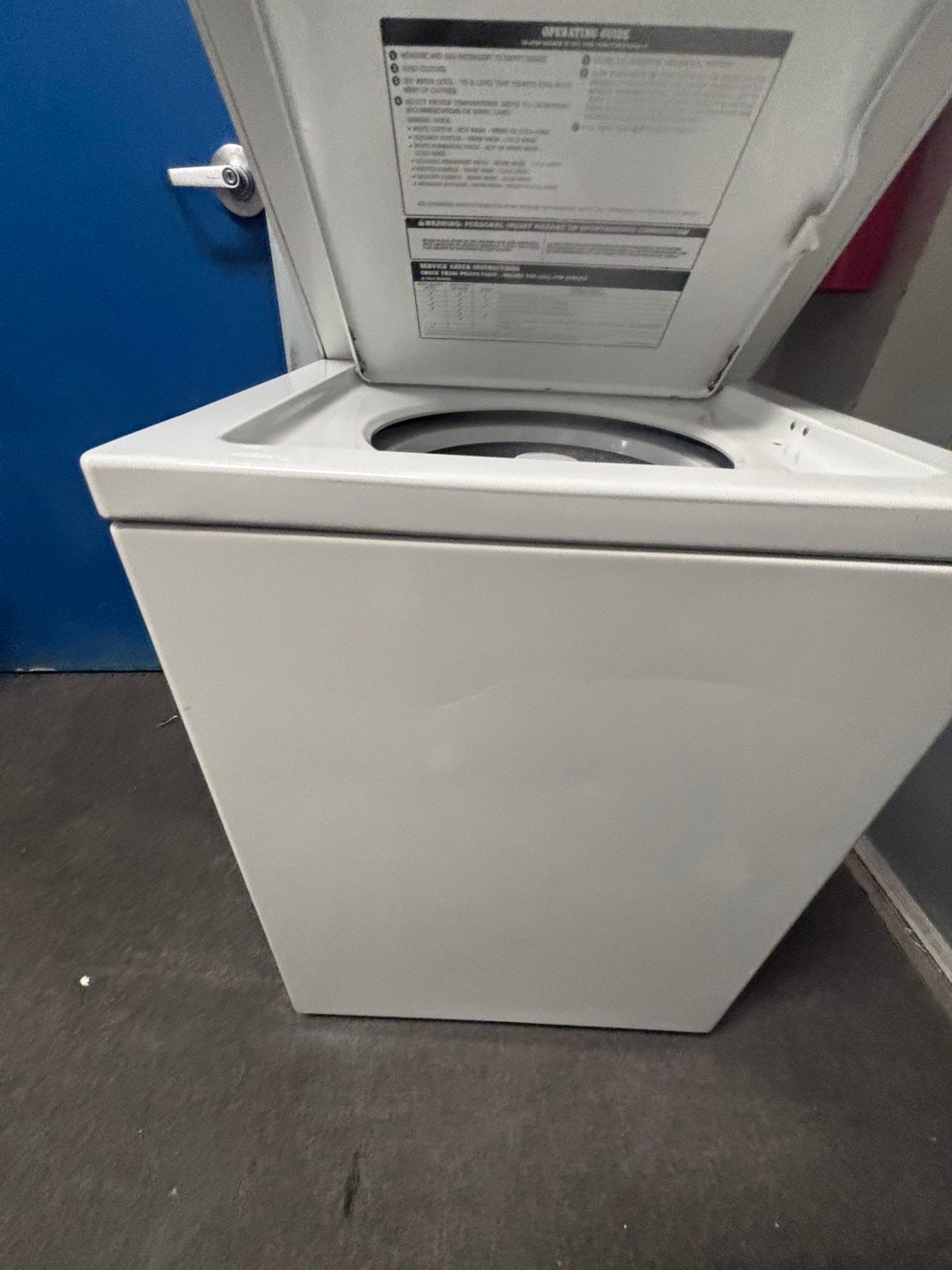 >Kenmore stacked laundry center Electric 220v washer & dryer set used -in white 24" #LC811L