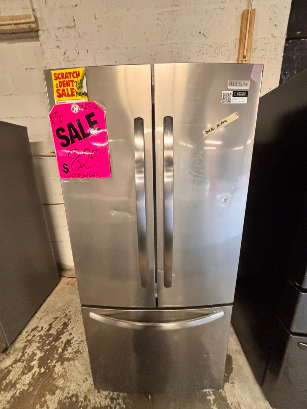 >frigidaire Open box 📦 New S/d 31.5 in. 18 cu. ft. Counter Depth French Door Refrigerator in Fingerprint-Resistant Stainless Look       #RNZG18LL