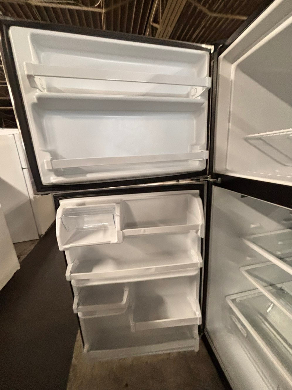 >Whirlpool 30” top freezer fridge stainless steel used-refurbished #RF117B
