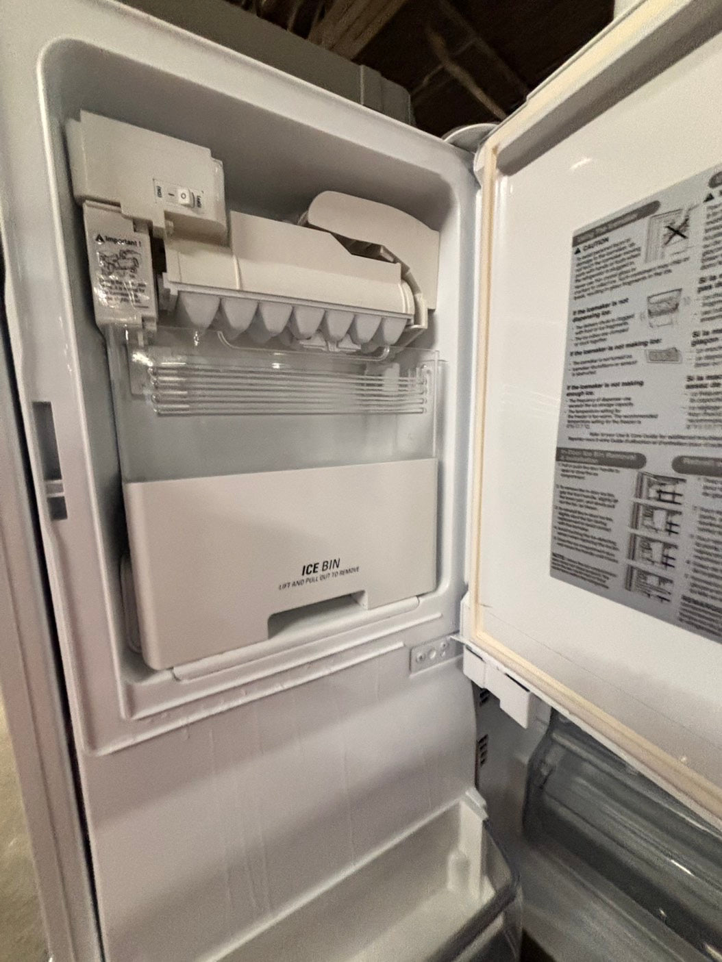 >sale🔥LG  French door Refrigerator counter depth stainless steel w/ ice water dispenser great condition 36" used-refurbished #KVAW24B