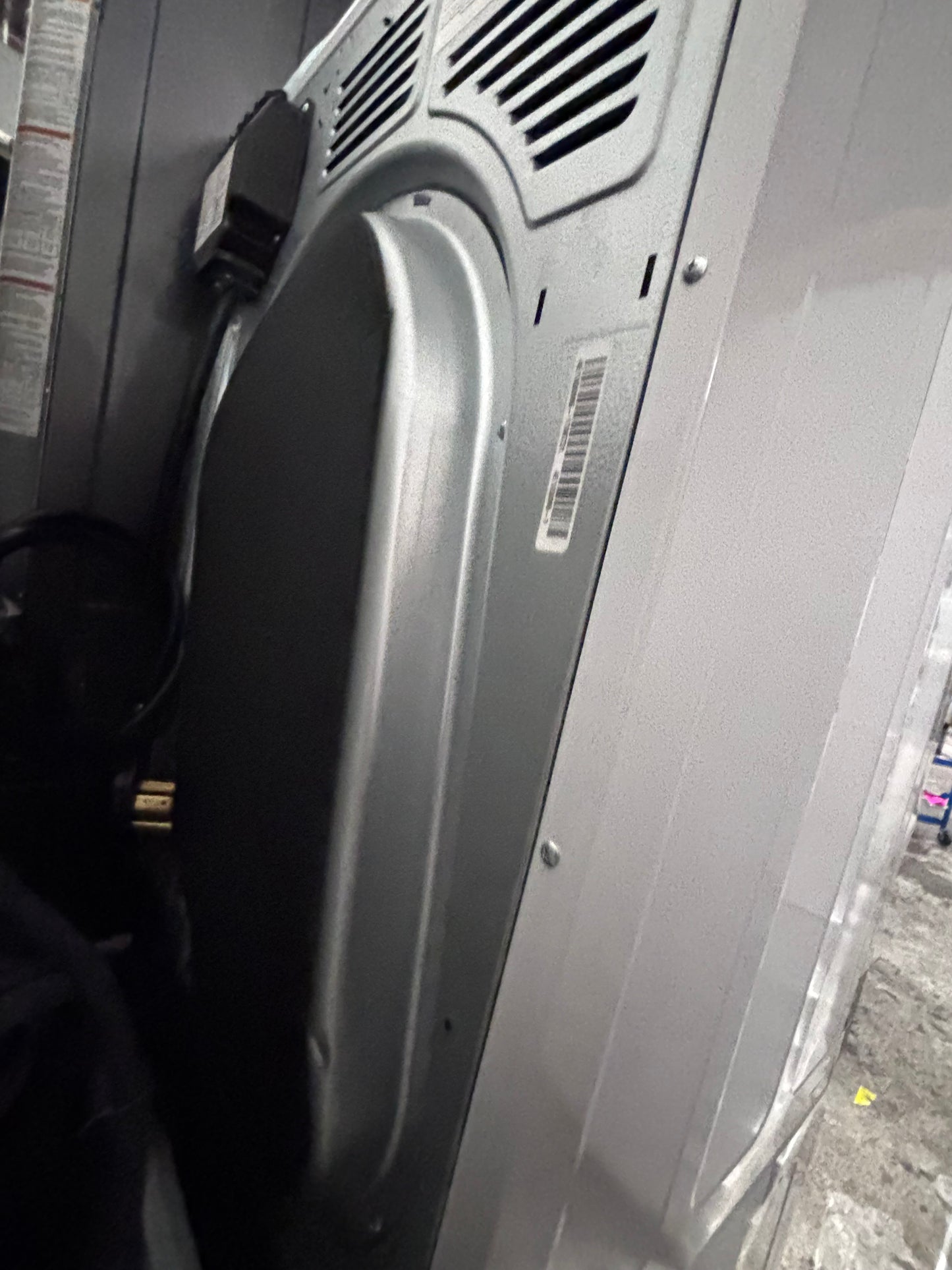 >>LG TQ 24” x 65h wash-tower (washer & dryer) 220v washer & dryer set used -in  white 24" #WTLT9B