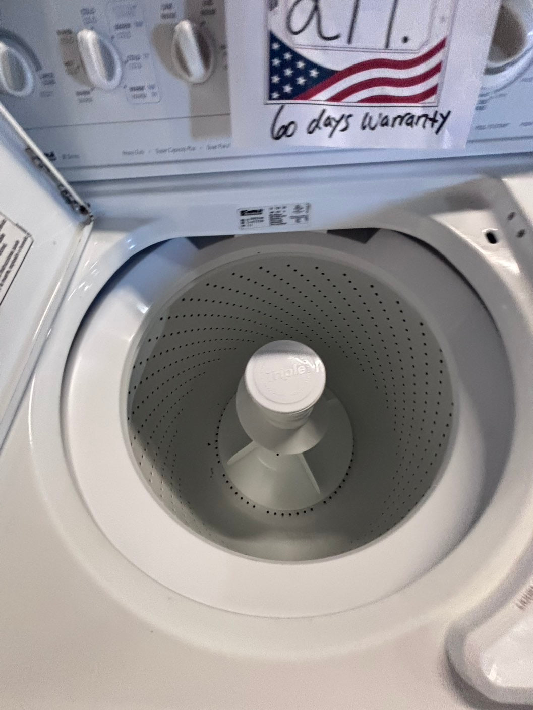 >*Early July 4th sale🎈kenmore Top load washing machine w agitator 27" in good condition,used-Refurbished #WZQ7DB