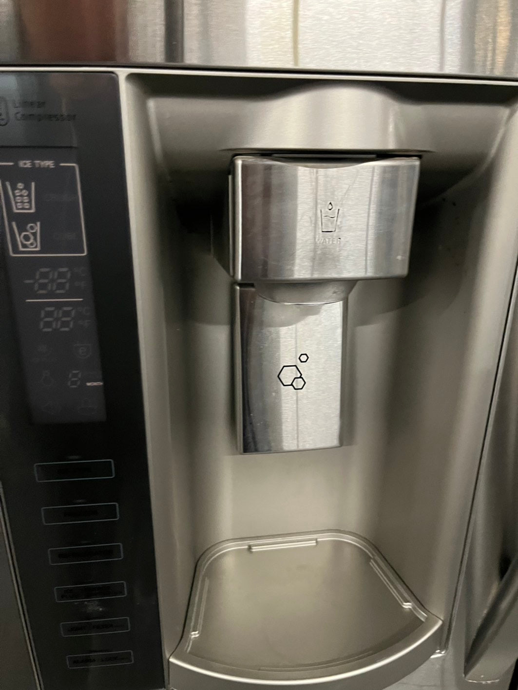 🎁🎄Holiday Sale‼️Lg 33” french doors refrigerator stainless steel w/ice & water dispenser inside  used refurbished #KNM27BB