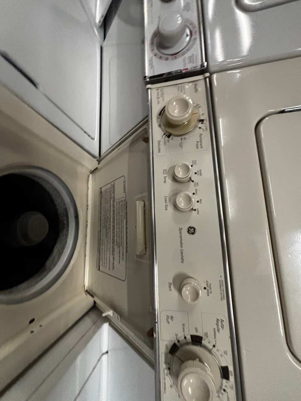 >GE stacked laundry center Electric 220v washer & dryer set used -in off white 24" #LCGY7B