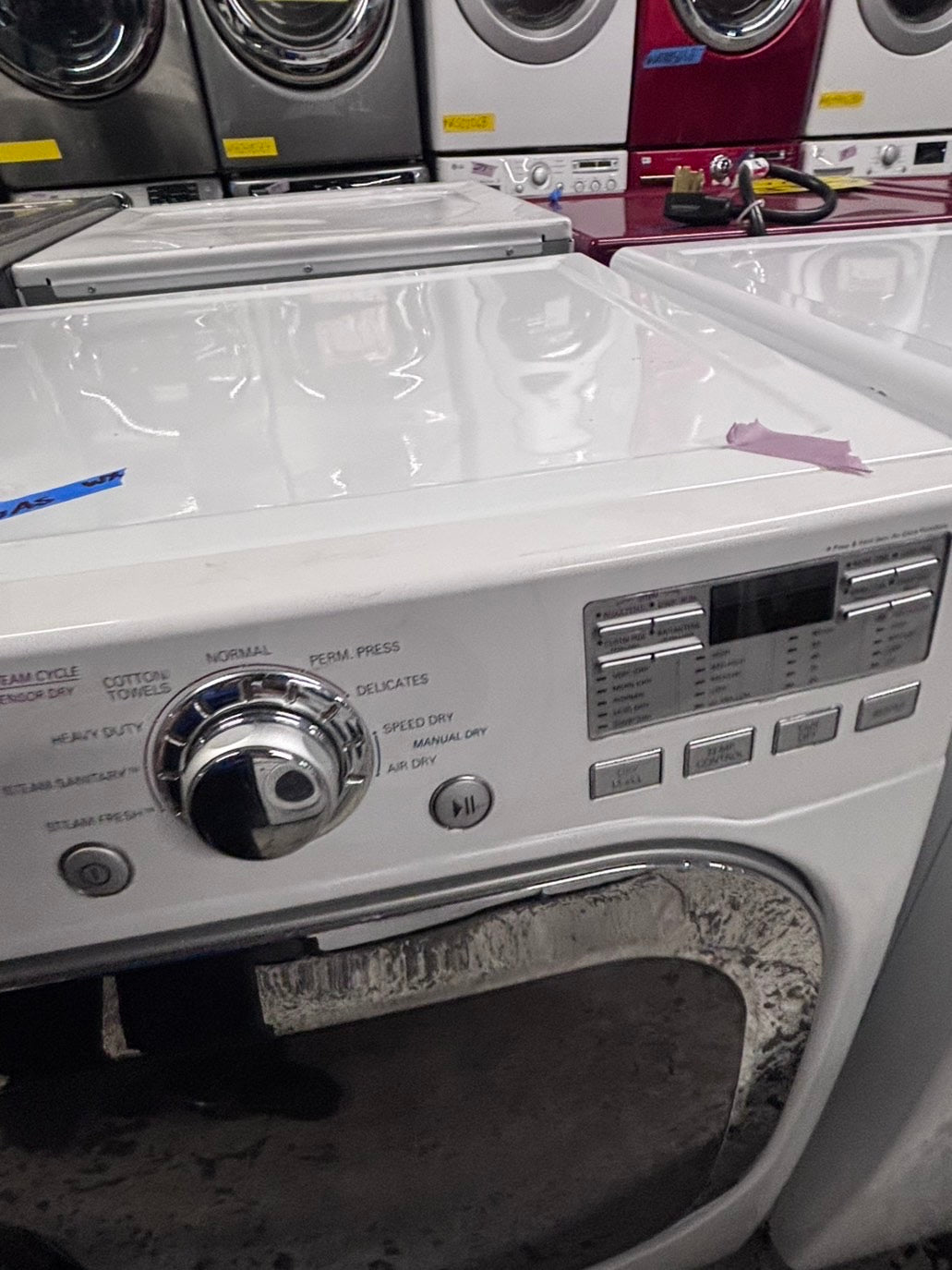 >special 🌟 LG  front load stackable GAS steam dryer in white , stainless steel drum 27" #GDLGZ0B