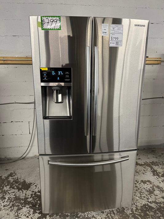 Samsung Showcase French door Showcase Refrigerator stainless steel w/ice water dispenser  Item number  36” in #RF642AB-TR