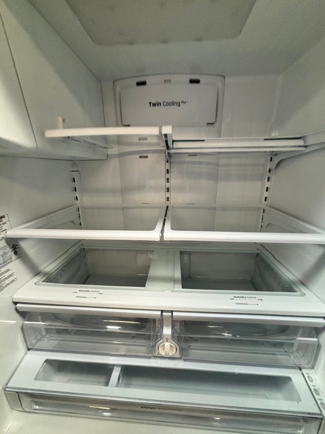 * Samsung French door Refrigerator stainless steel w/ ice water dispenser 36" counter-depth  #RF60CL