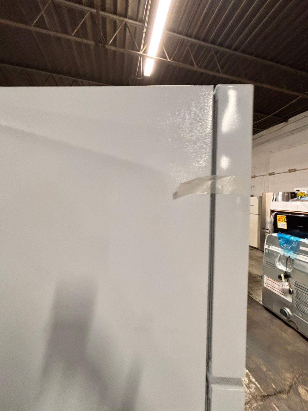 >Open box 📦 New scratch & dent Frigidaire 30” in. Top Freezer Refrigerator in white color  #RSD55B