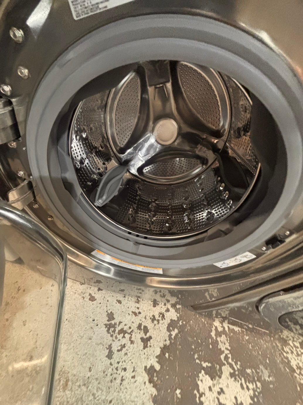 >*Used-great conditions refurbished LG steam washer 4.5cu ft & electric steam dryer 7.5 cu ft large capacity set electric 220v front load stackable or side by side - sensor dry He in silver-gray  #WXU6SET