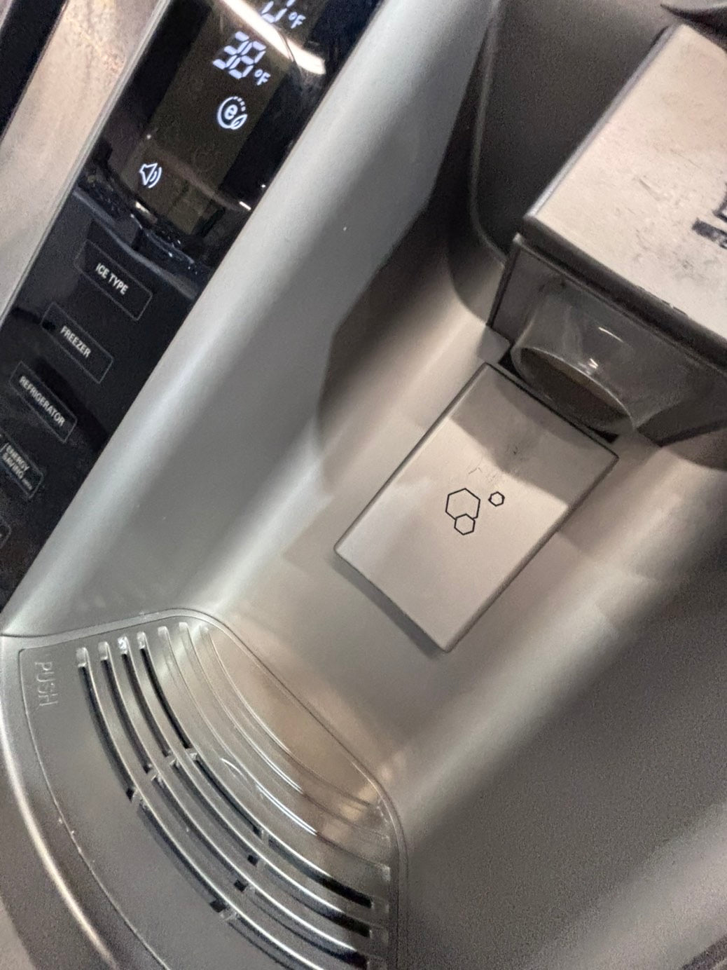 >* special 🔥used-Refurbished LG 36”w x69h x 29 depth refrigerator stainless steel w/ice & water dispenser 36 “ #LGDS73B