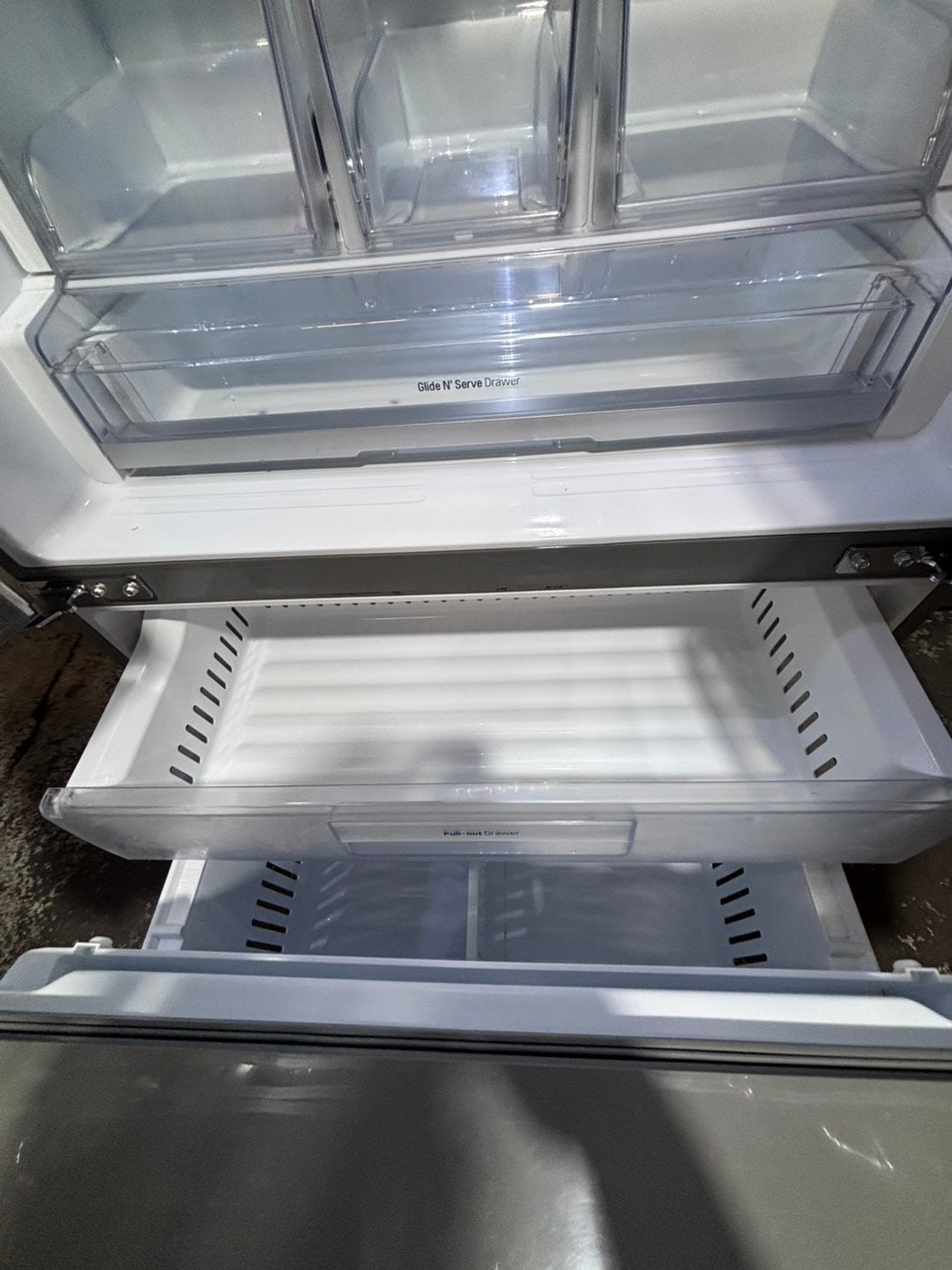 >>36” x69h 24”depth LG  French door Refrigerator counter depth stainless steel w/ ice water dispenser great condition 36" used-refurbished #KVVS24B
