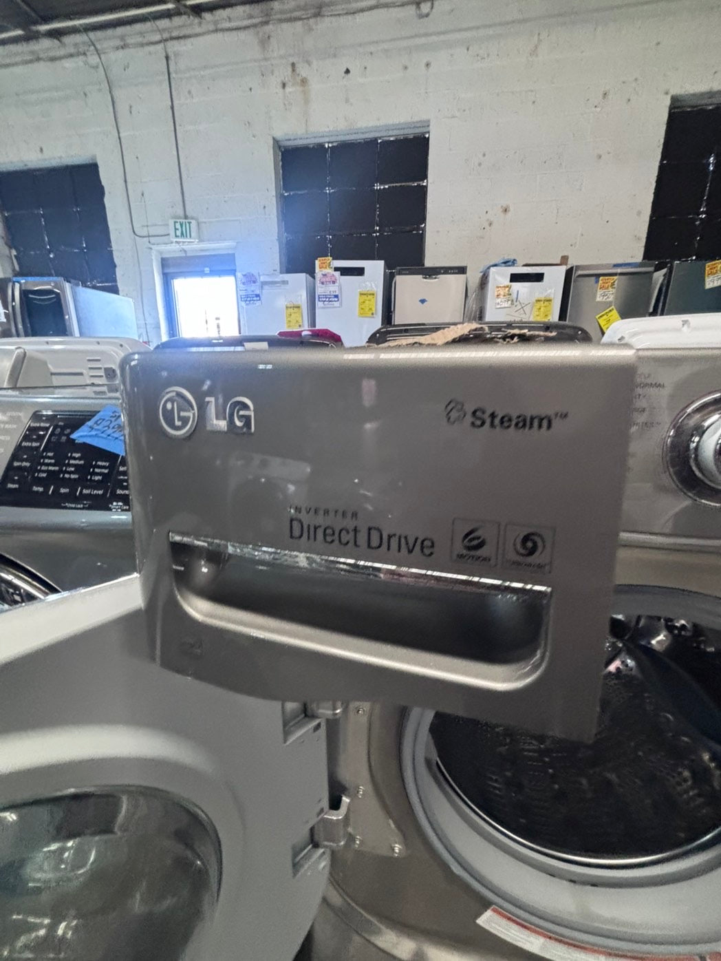 >*used great condition 29”refurbished LG steam washer & dryer set electric front load jumbo size stackable or side by side stainless steel drum 29" #WEX5S9B